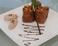 Crêpes tout-choco et poêlée de poires