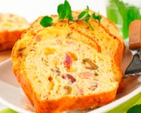 Cake au jambon et aux olives. Pour toute la famille et bien aussi pour les pique-niques