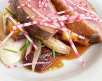 Le canard avec une pointe d'amertume dans une recette bien de saison !