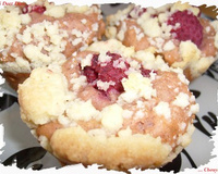 Moelleux tout framboise chapeau de crumble