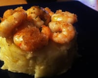 Ecrasé de pomme de terre Princesse Amandine aux crevettes roses