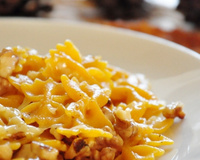 Pâtes au comté vieux et aux noix
