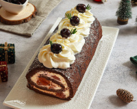 Bûche roulée façon forêt noire