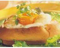 Brioches surprises aux œufs soufflés