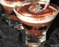 Un dessert onctueux à base de gâteau au chocolat et de crème de marron parfumé au Ratafia de Champagne