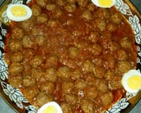 Tajine de kefta aux œufs traditionnel