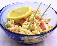 Salade de pâtes surimi