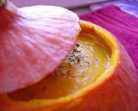 Soupe au potimarron... dans son potimarron