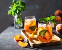 Cette recette de thé glacé maison qui va vous faire définitivement oublier les bouteilles du supermarché