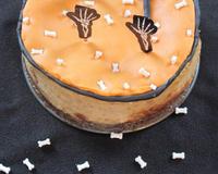 Ce cheesecake est fondant et délicatement sucré grâce à la crème de marron. Les châtaignes apportent une texture très agréable en bouche. L'effet cimetière en effraiera…