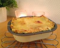 Je vous propose de commencer par un de mes basiques: les Lasagnes. Je les fais d'habitude à la viande et à la tomate mais aujourd'hui j'ai voulu un peu d'originalité.