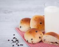 Au petit-déjeuner ou au goûter, une nutritionniste partage sa recette de brioche au chocolat prête en 10 minutes !