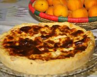 Plus léger car sans pâte, ce flan pâtissier est excellent, des abricots qui me restaient de ma confiture et le tour est joué.