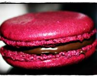 Les macarons, une sensation irrésistible entre le croquant de la coque et la tendresse de la ganache