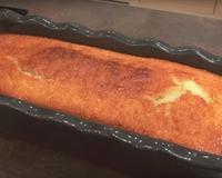 Le gâteau au yaourt est le classique des classiques et le gâteau le plus simple du monde ! Agrémenté de poires, cela fera un délicieux…