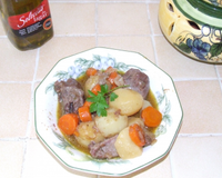 Cocotte de joues de porc en curry aux petits légumes