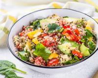 Salade de quinoa aux légumes croquants