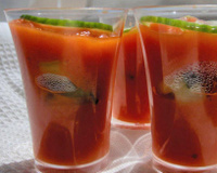 Gaspacho frais aux dés de saumon et cabillaud de Norvège