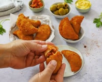 Rissois de camarão (chaussons portugais aux crevettes)