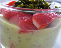 Verrine fraises-mousse de kiwi