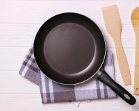 Comment reconnaître une poêle ou casserole qui est encore bonne à utiliser ?