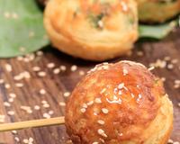 Les fameaux 'aebleskivers' que l'on mange en ville avec les doigts au moment de Noël détournés en version salée avec une touche asiatique .…