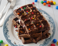 Gaufres au chocolat et sauce au chocolat