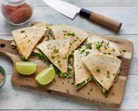 Les quésadillas sont parfaits pour un repas sur la pouce ou pour un plat complet à servir avec une jolie salade.