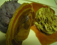 Raie et sa sauce à la Kriek Girardin, Purée de Vitelottes et Panais à l'huile de noix, gelée de limes et pancetta sèchée