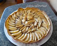 Bonjour! me voilà avec un tas de pommes à manger d'urgence! une tarte s'impose, mais pas une simple tarte, une améliorée avec un goût de spéculoos!