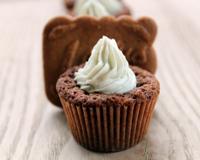 Une étonnante saveur sucrée-salée, le caractère du Roquefort Papillon associé à la douceur des épices du cupcake