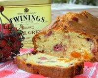 Parfait cake de l'été épicé aux baies roses, avec des fraises des bois et des abricots, délicatement relevés par une touche de bergamote apportée par l'earl grey. Il…