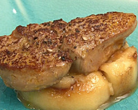 Foie gras chaud aux pommes