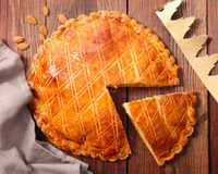 Comment faire pour que la galette des rois ne gonfle pas trop à la cuisson ?