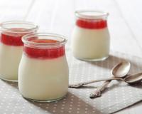Une recette de Panna Cotta très rapide à réaliser, que vous pouvez parfumer selon envies.