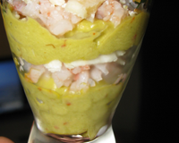 Verrine de guacamole et crevettes