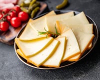 Fromage à raclette : nos meilleures recettes à faire avec des restes