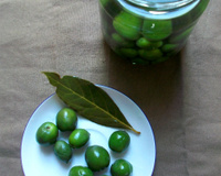 Olives en bocaux à la saumure