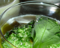 Verrine apéritive, chèvre et pesto de roquette
