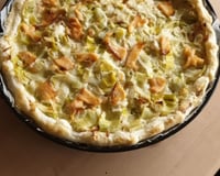Tarte aux poireaux et dés de saumon fumé