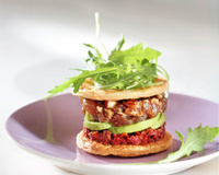 Mille-feuilles de thon et avocat