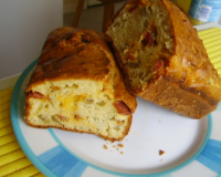 Cake au chorizo et olives