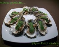 Une entrée délicieuse. Avec quelques brisures de truffe...voilà une entrée de Fêtes.J'ai adapté la liste d'ingrédients qui était pour 6 personnes à 2 personnes.