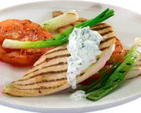 Poulet grillé aux tomates