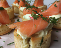 Croustillants de saumon fumé au chèvre frais