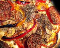 Une pizza diététique à servir avec une belle salade verte.