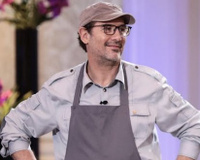 Top Chef : pourquoi le chef Paul Pairet n'enlève jamais sa casquette ?