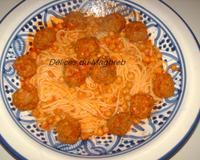 Un plat très savoureux de spaghettis à la tunisienne.