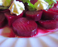 Salade de betterave à la framboise au vinaigre de cidre