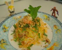 Une délicieuse salade saine et gourmande, idéale pour apporter une touche exotique à un repas.